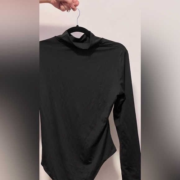 Black long sleeve bodysuit - Picture 2 of 2